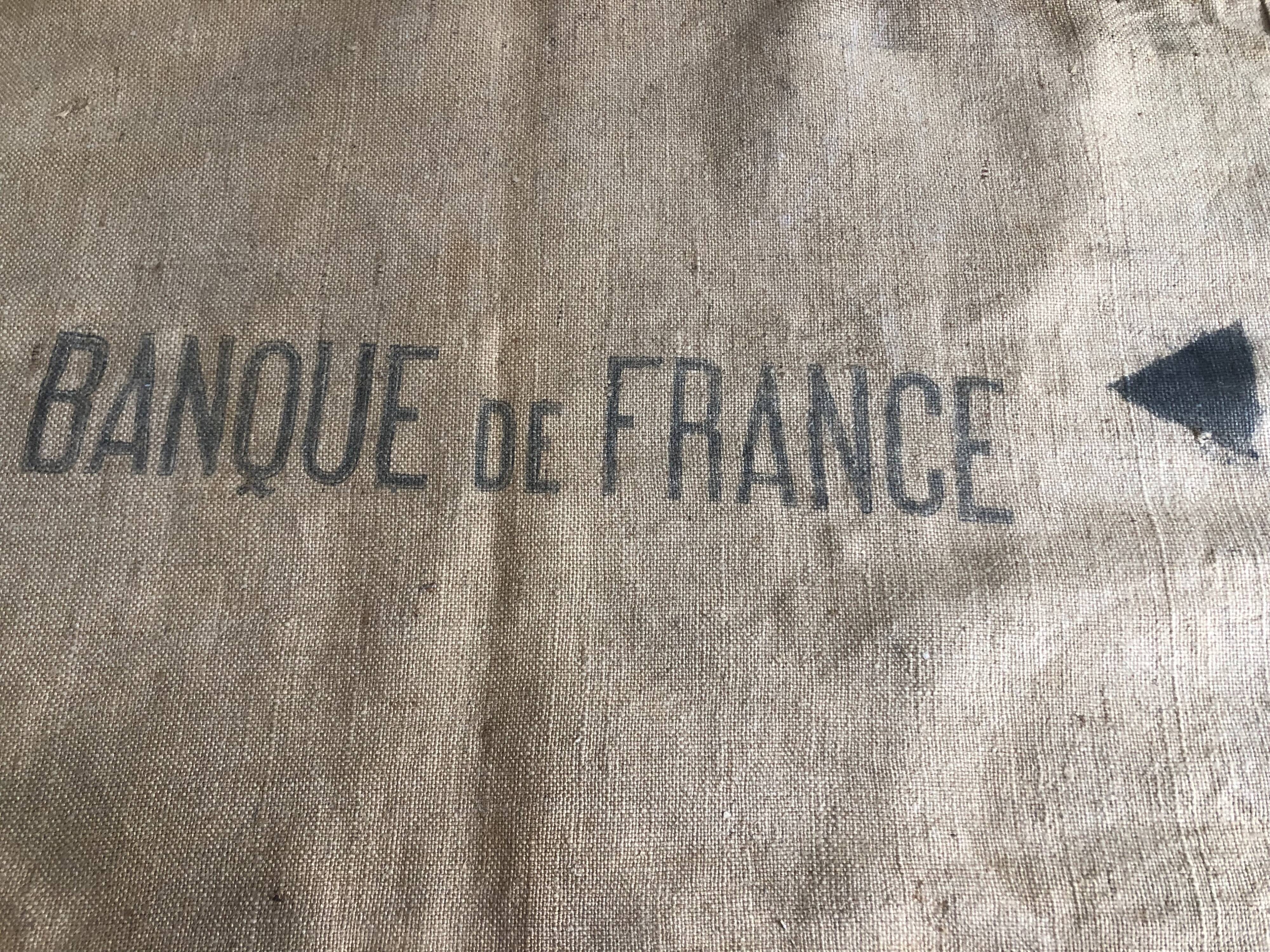 Hemp bag France bank