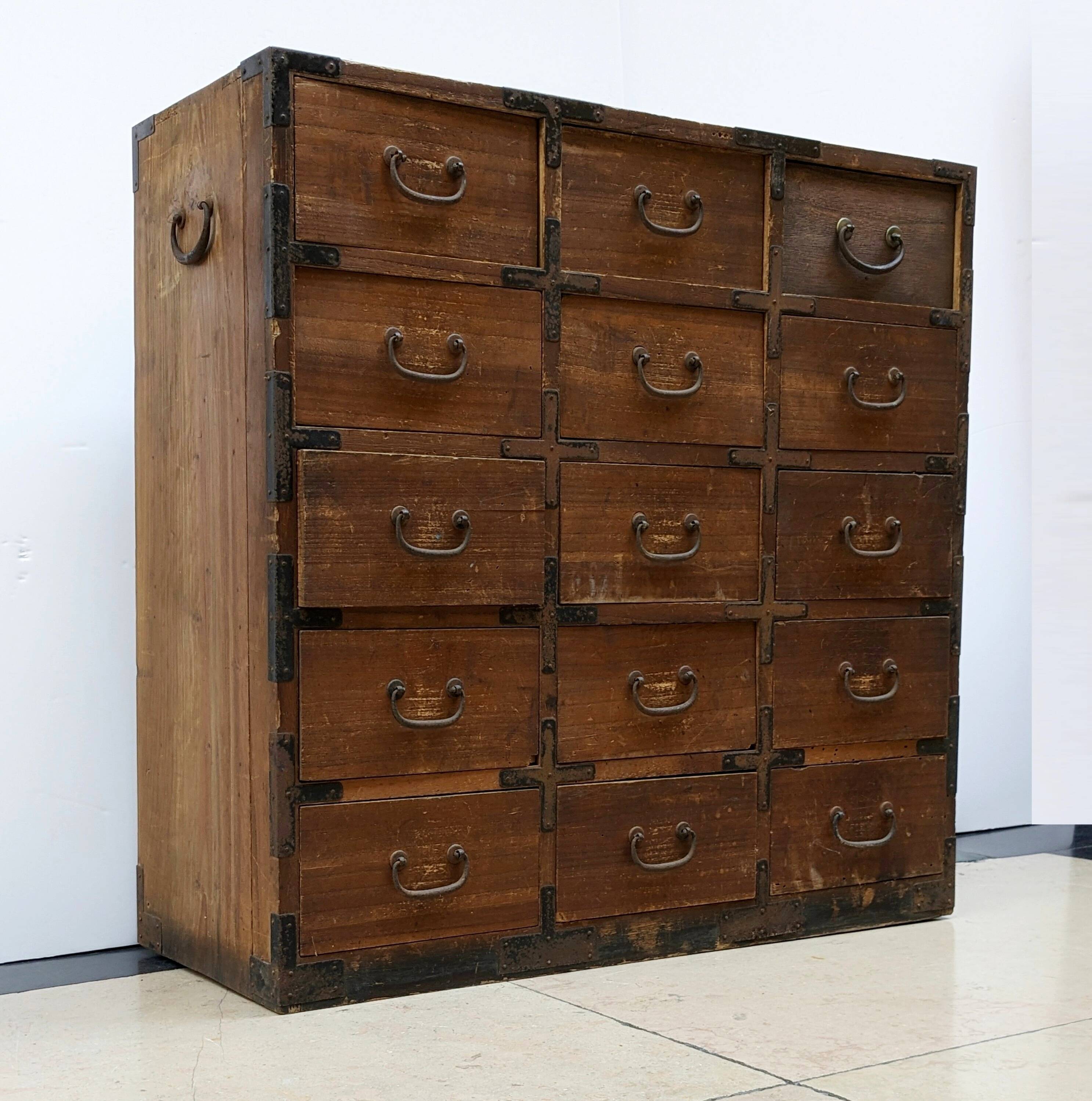 Professional furniture Japan 19th century