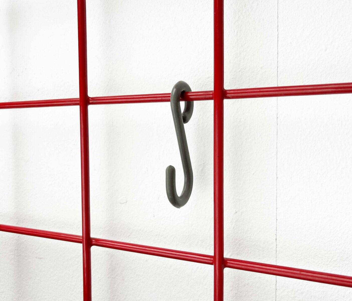 Red rope coat rack, modern German mid-century, 1960s.