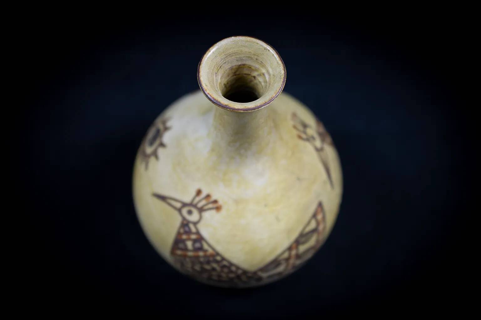 Soliflore decorated with stylised birds and flowers by Olivier Pettit, 50-60.