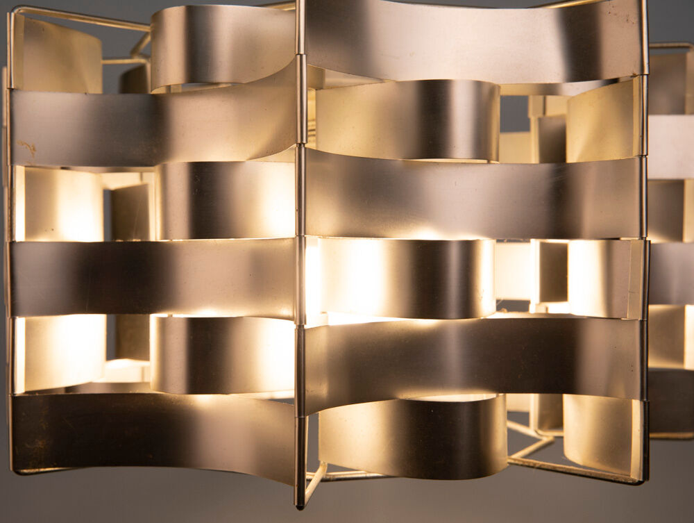 Max Sauze metal suspension