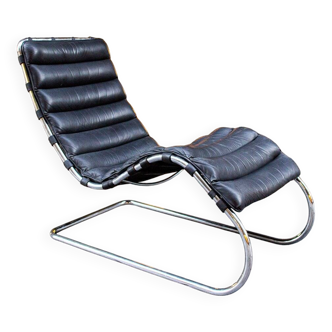 MR chaise longue by Ludwig Mies Van Der Rohe for Knoll, 1980s