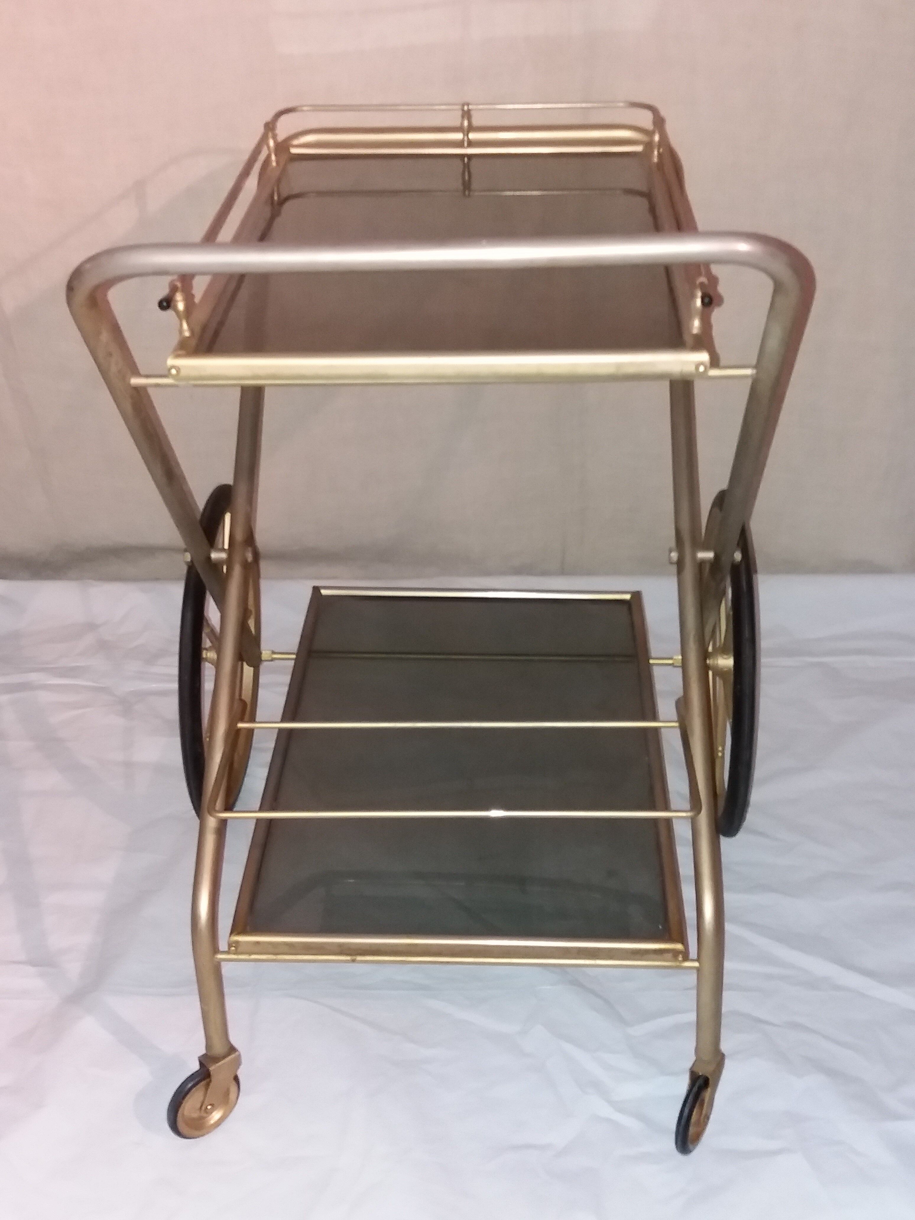 VINTAGE FOLDING SERVICE