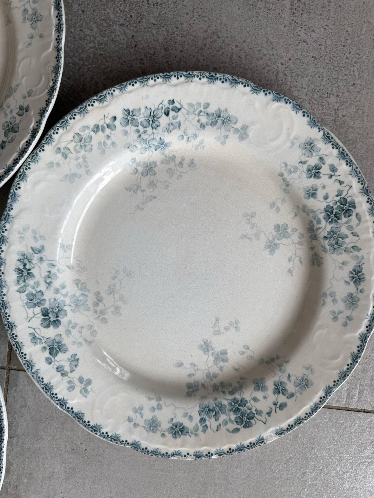 Lot of 7 flat plates Boulenger Choissy le Roi