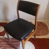 2 Scandinavian chairs