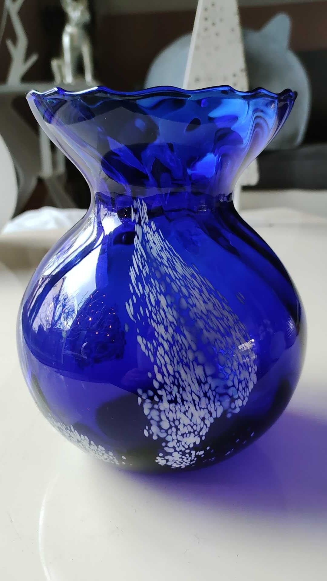 Vase shape vintage ball blown glass with frill