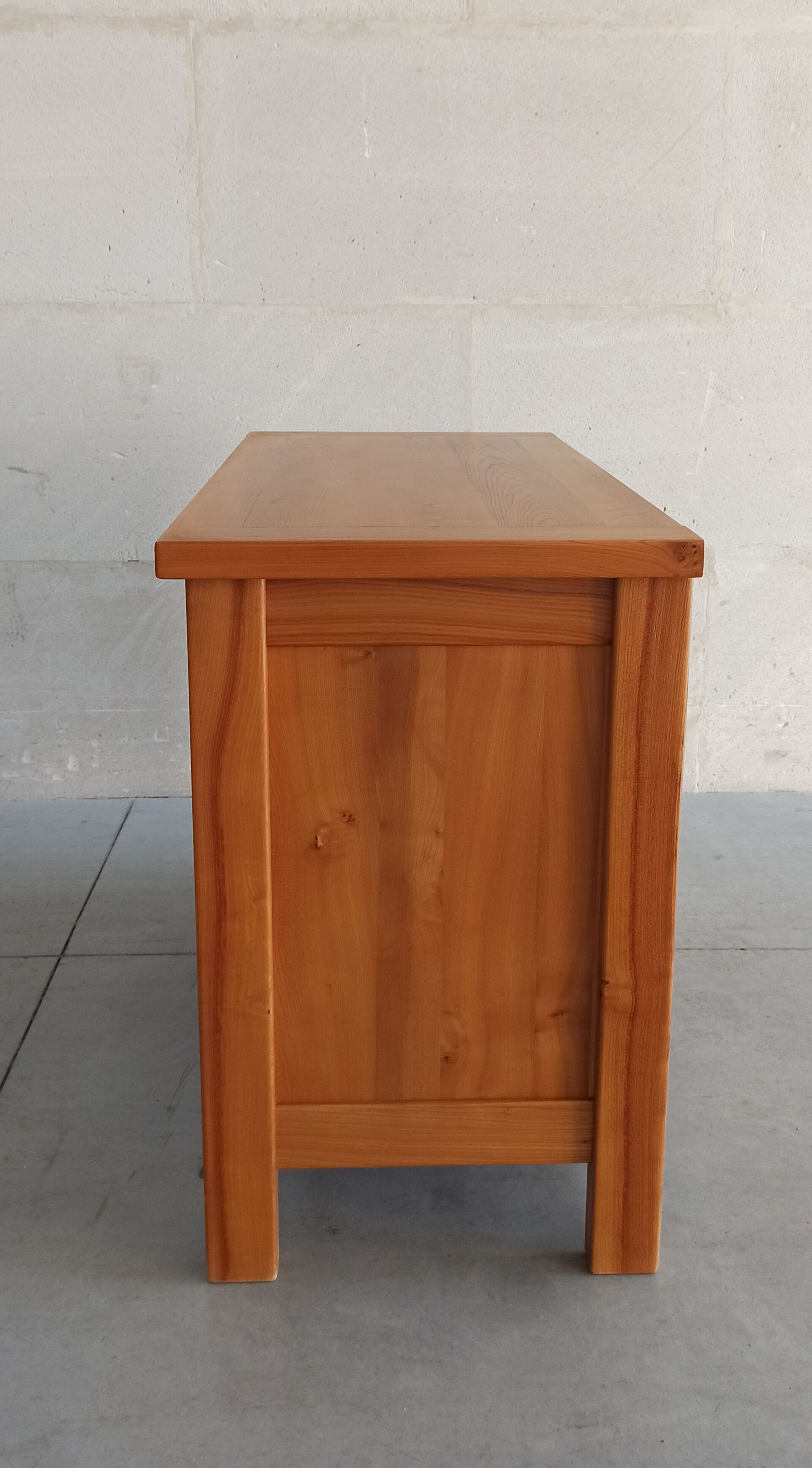 Elm sideboard Maison Regain, 80's