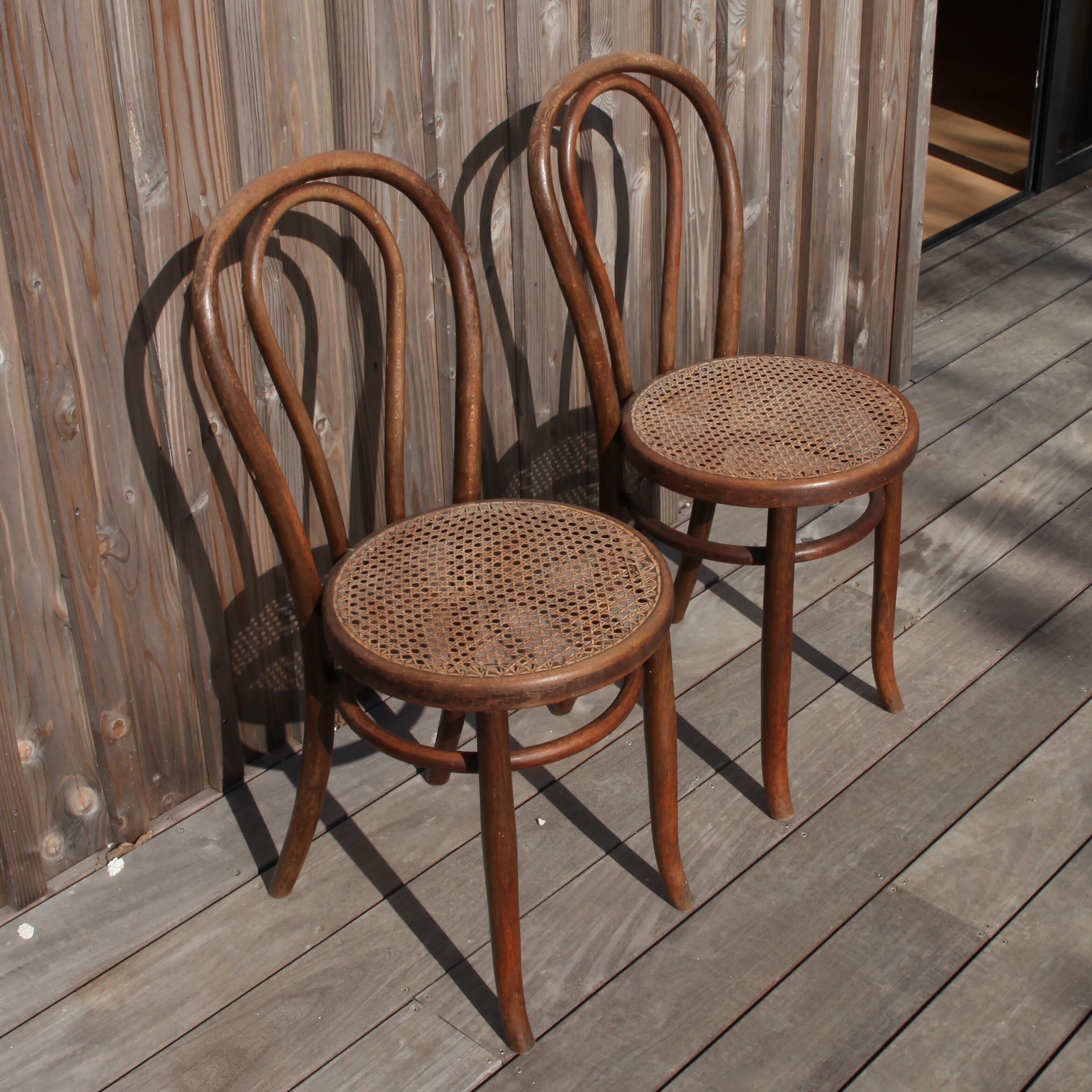 Paire de chaises bistrot en bois courbé
