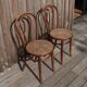 Paire de chaises bistrot en bois courbé