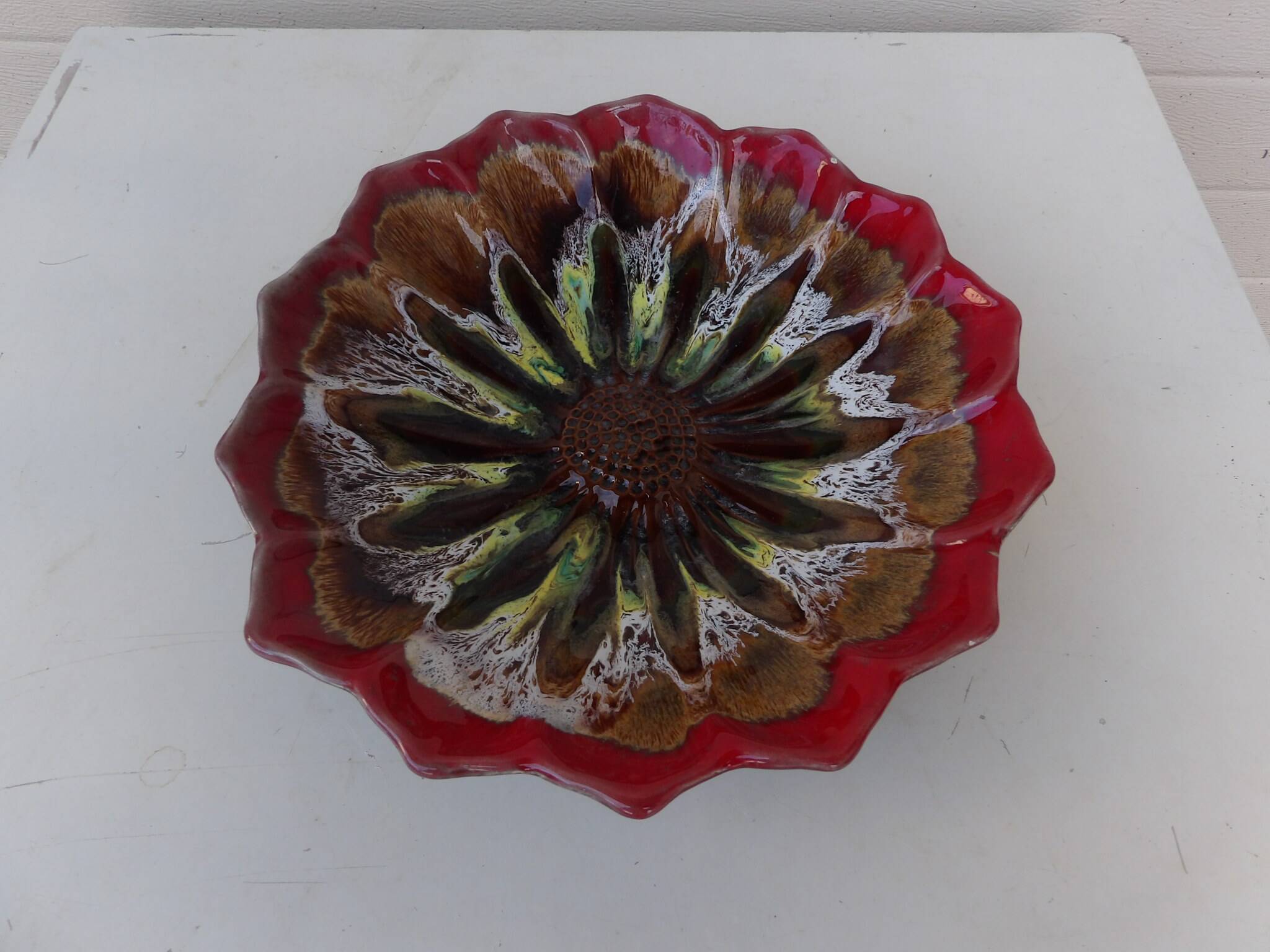 round fruit bowl