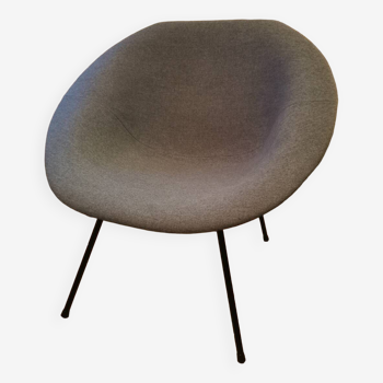 Designer shell armchair Claude vassal 1950