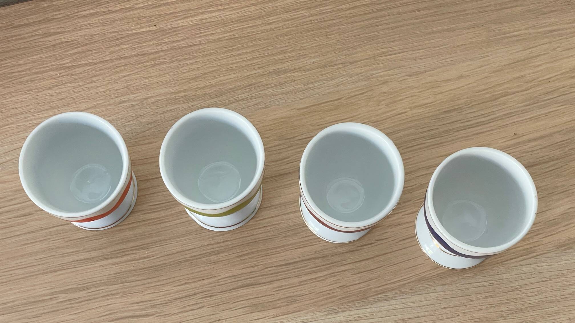 4 vintage porcelain coquetiers