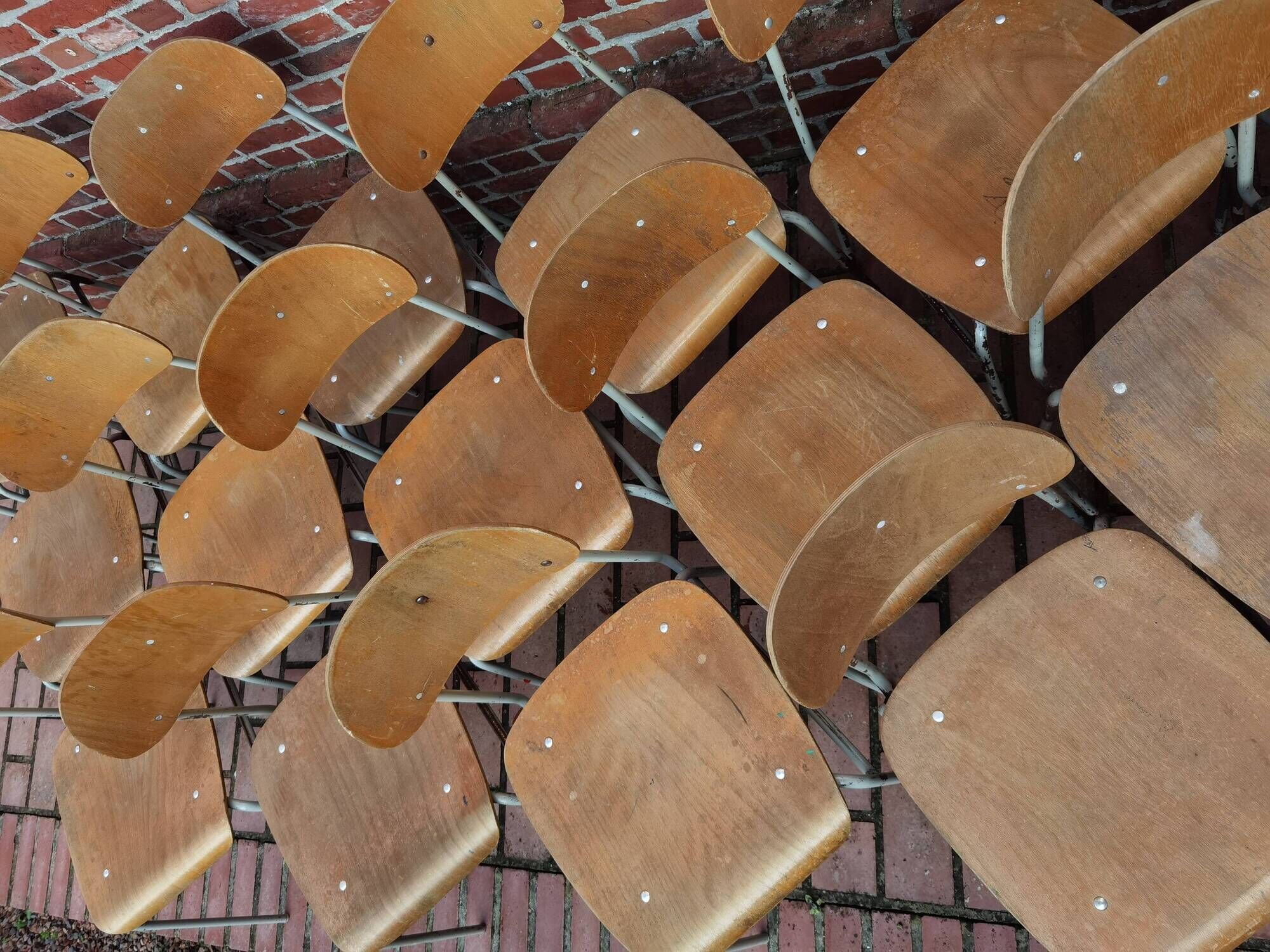 Lot de 4 chaises ecole tchécoslovaque 1950 1960