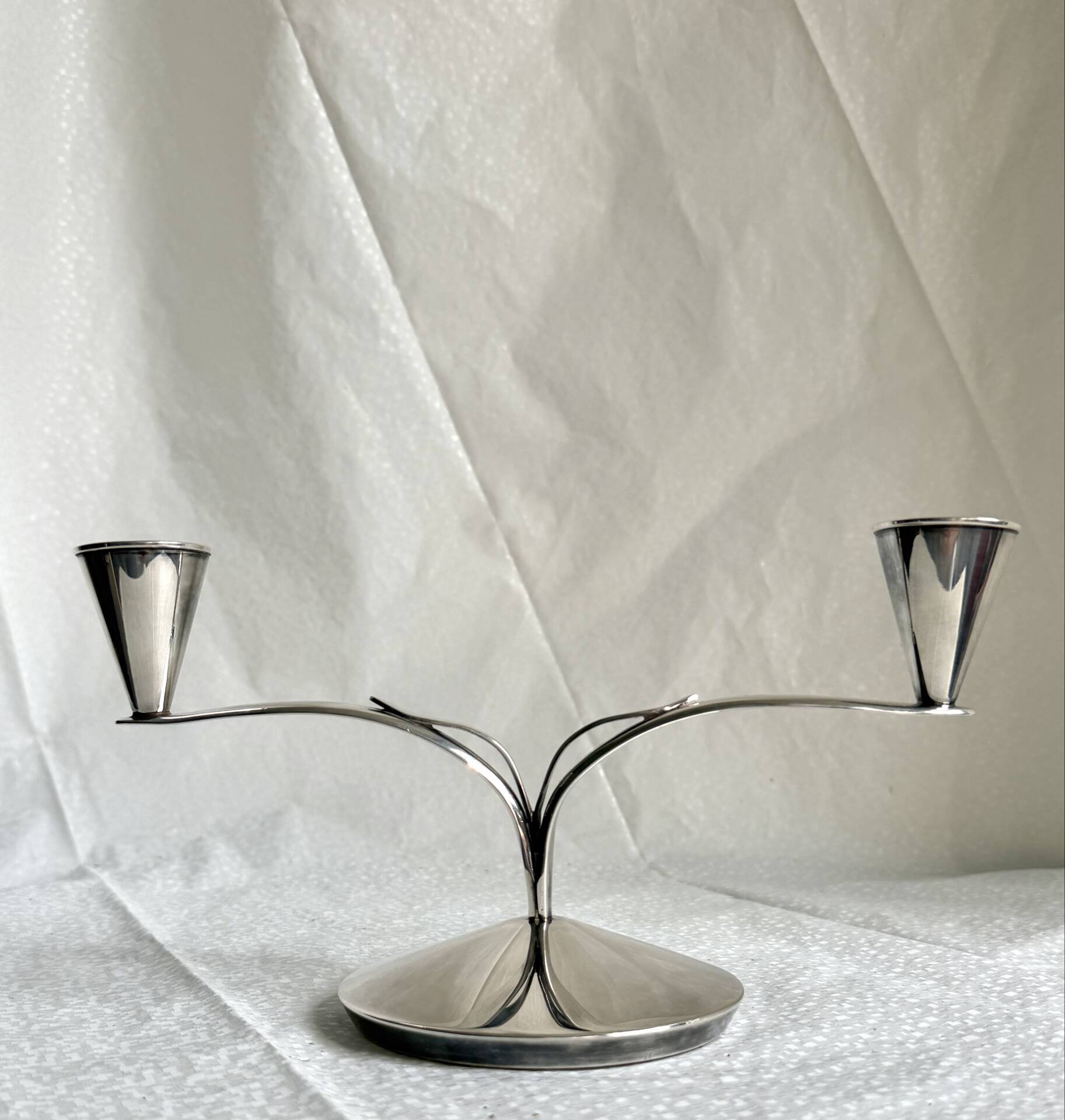 Bougeoir double en argent massif de style Art Déco danois