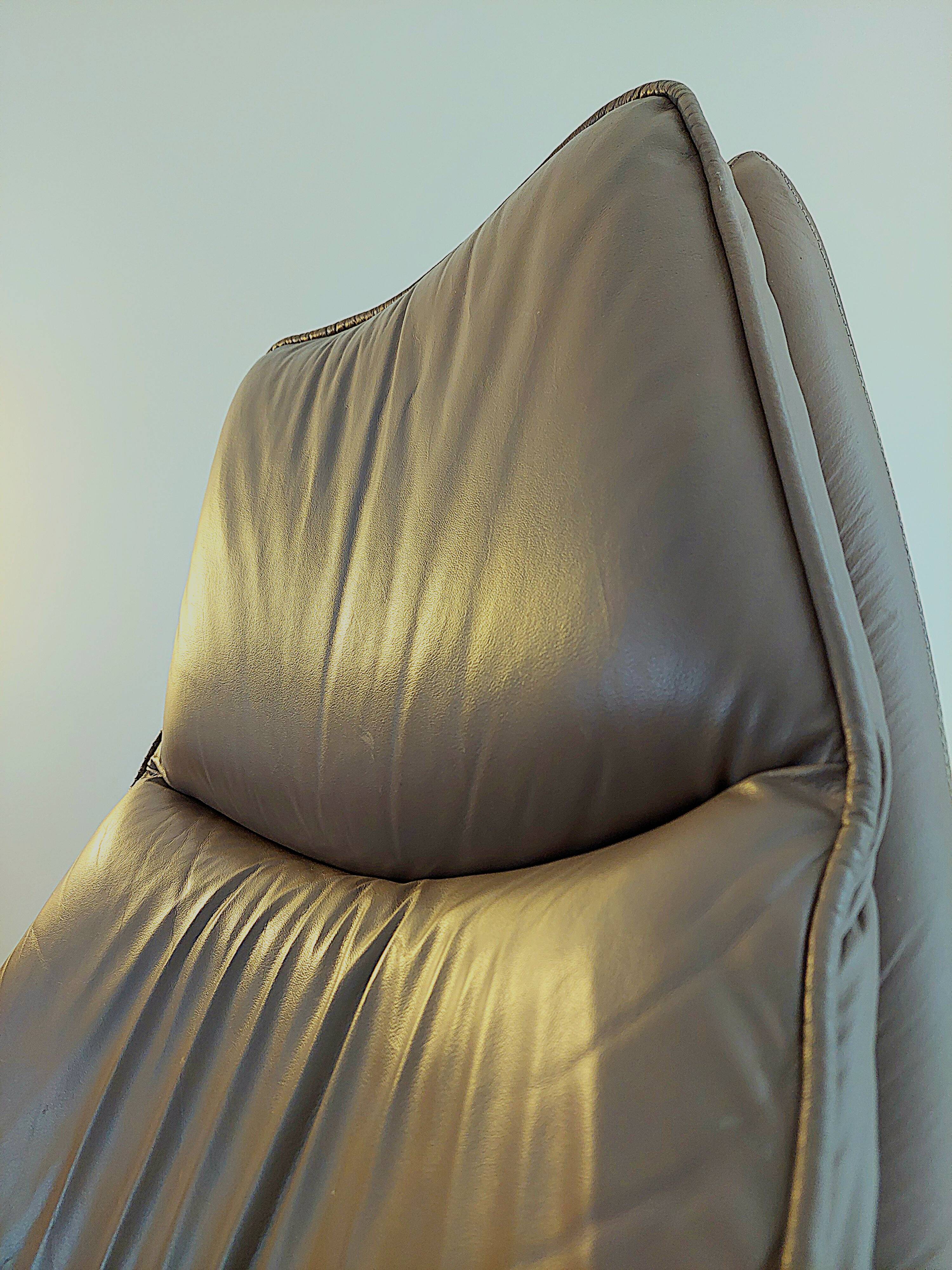 Lounge pivotant artifort geoffrey harcourt