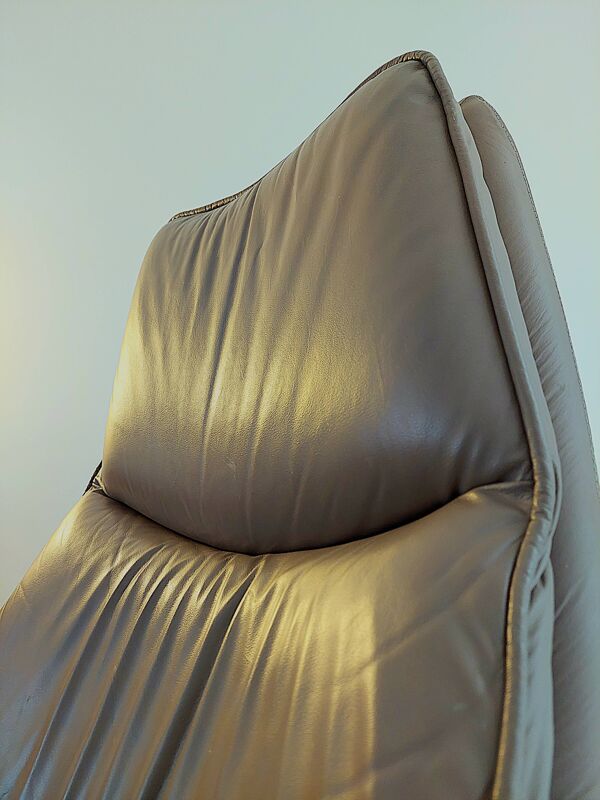 Lounge pivotant artifort geoffrey harcourt