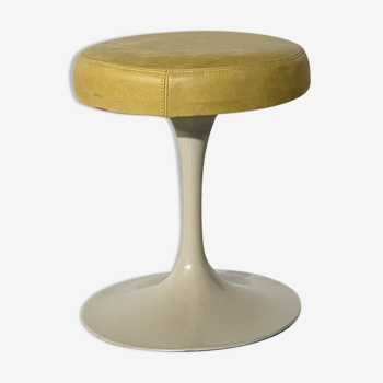 Eero Saarinen tulip stool for Knoll International