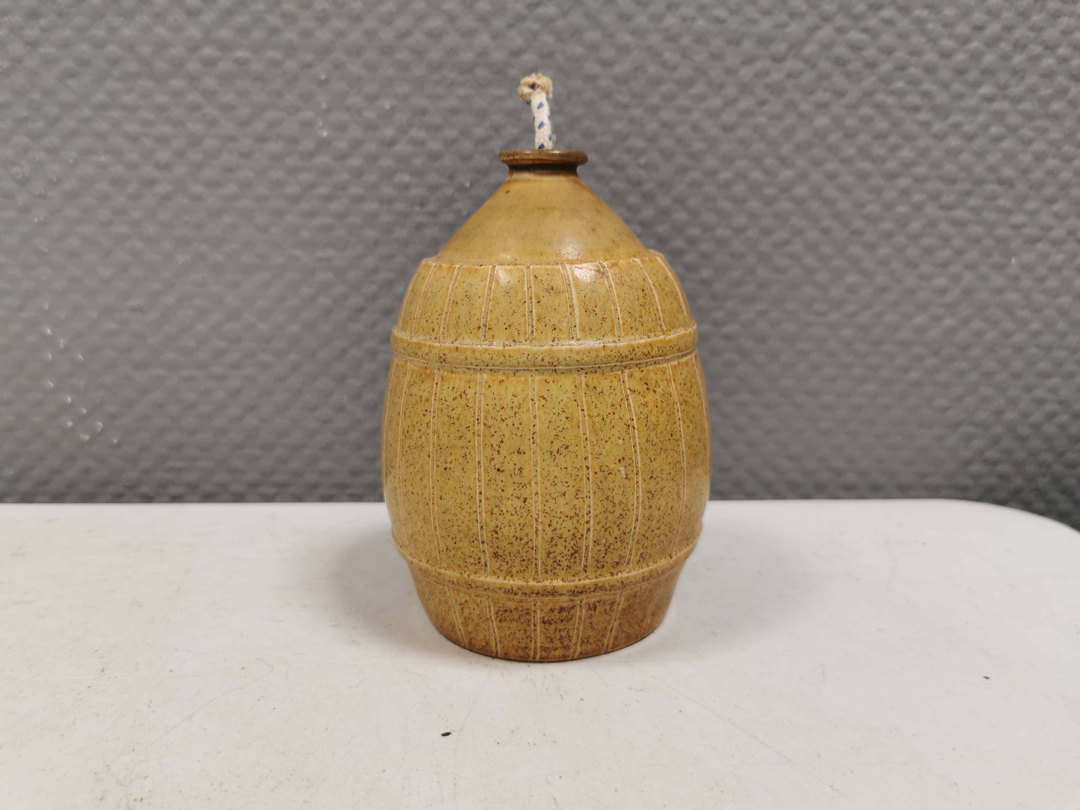 Small, attractive ceramic candlestick from the 1970s, Denmark.