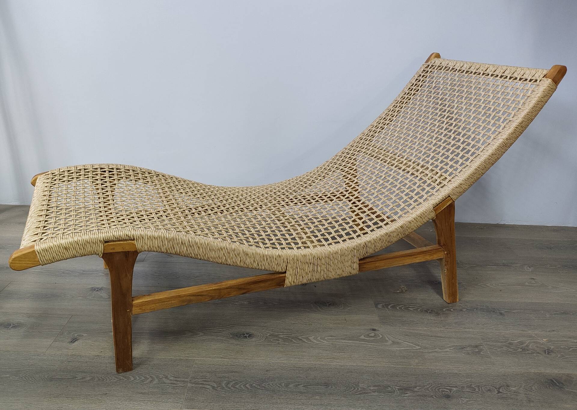 Woven teak sun lounger/ deck chair