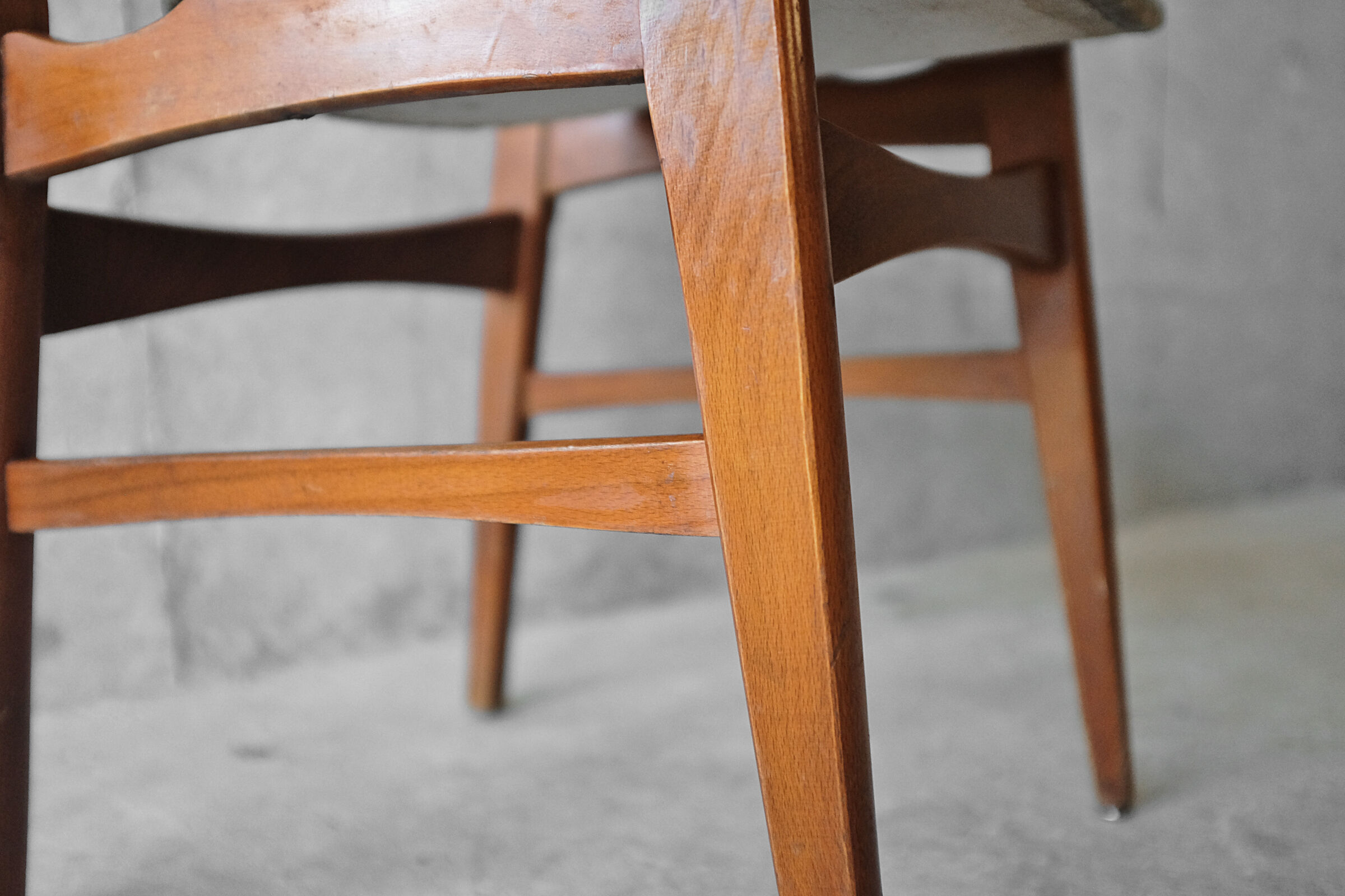 Scandinavian chair 60
