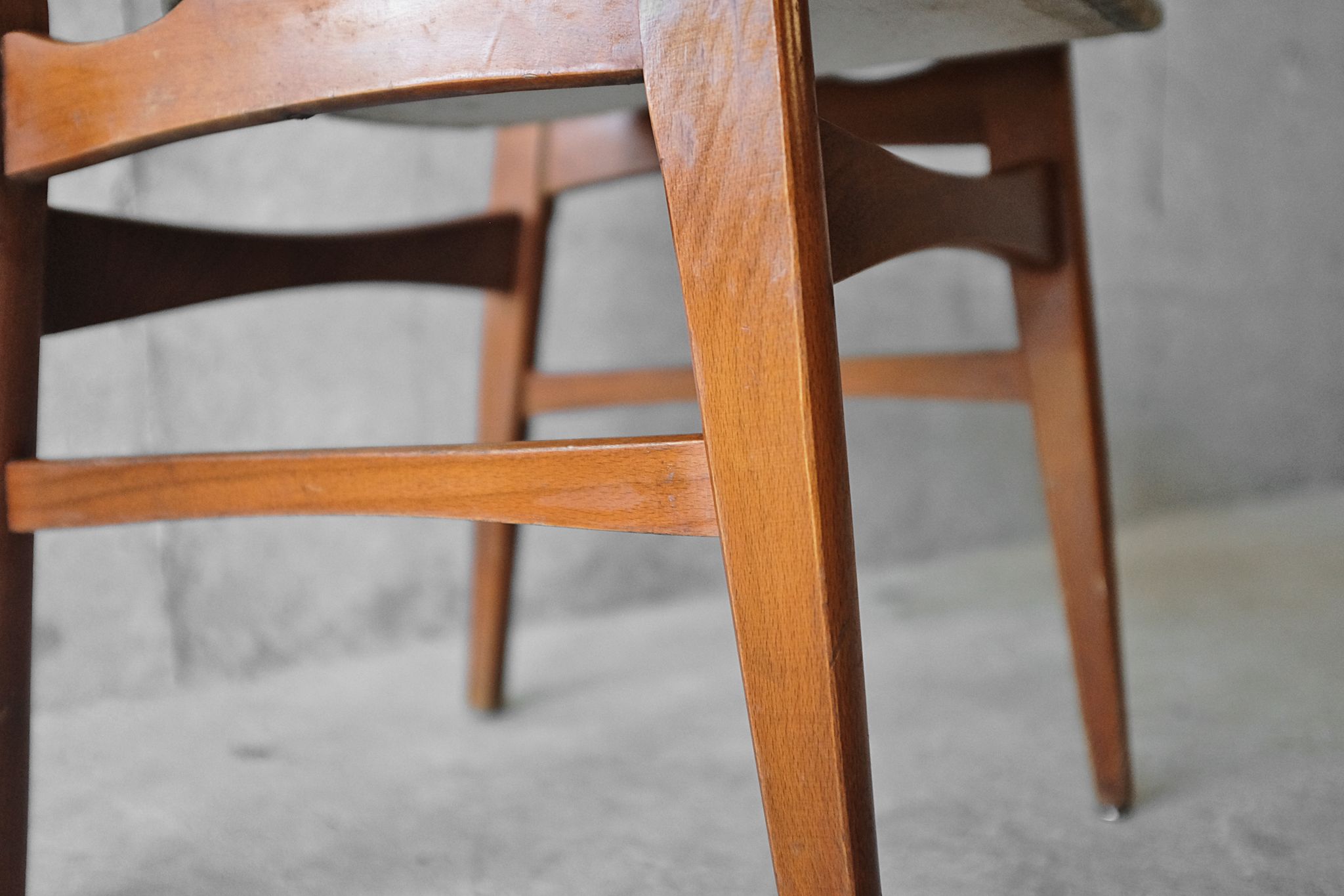 Chaise scandinave années 60