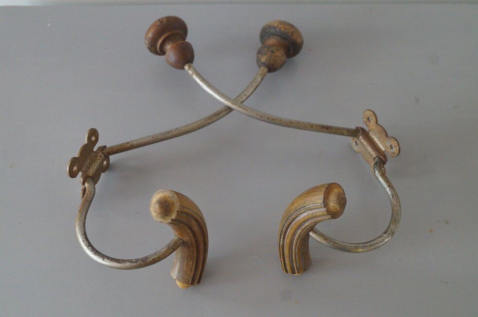 Pair of coat hook, 1900