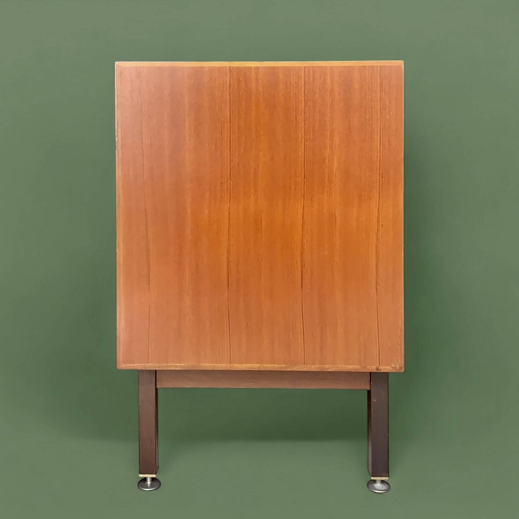 Commode vintage style scandinave - Combineurop