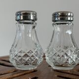 salt & pepper shakers