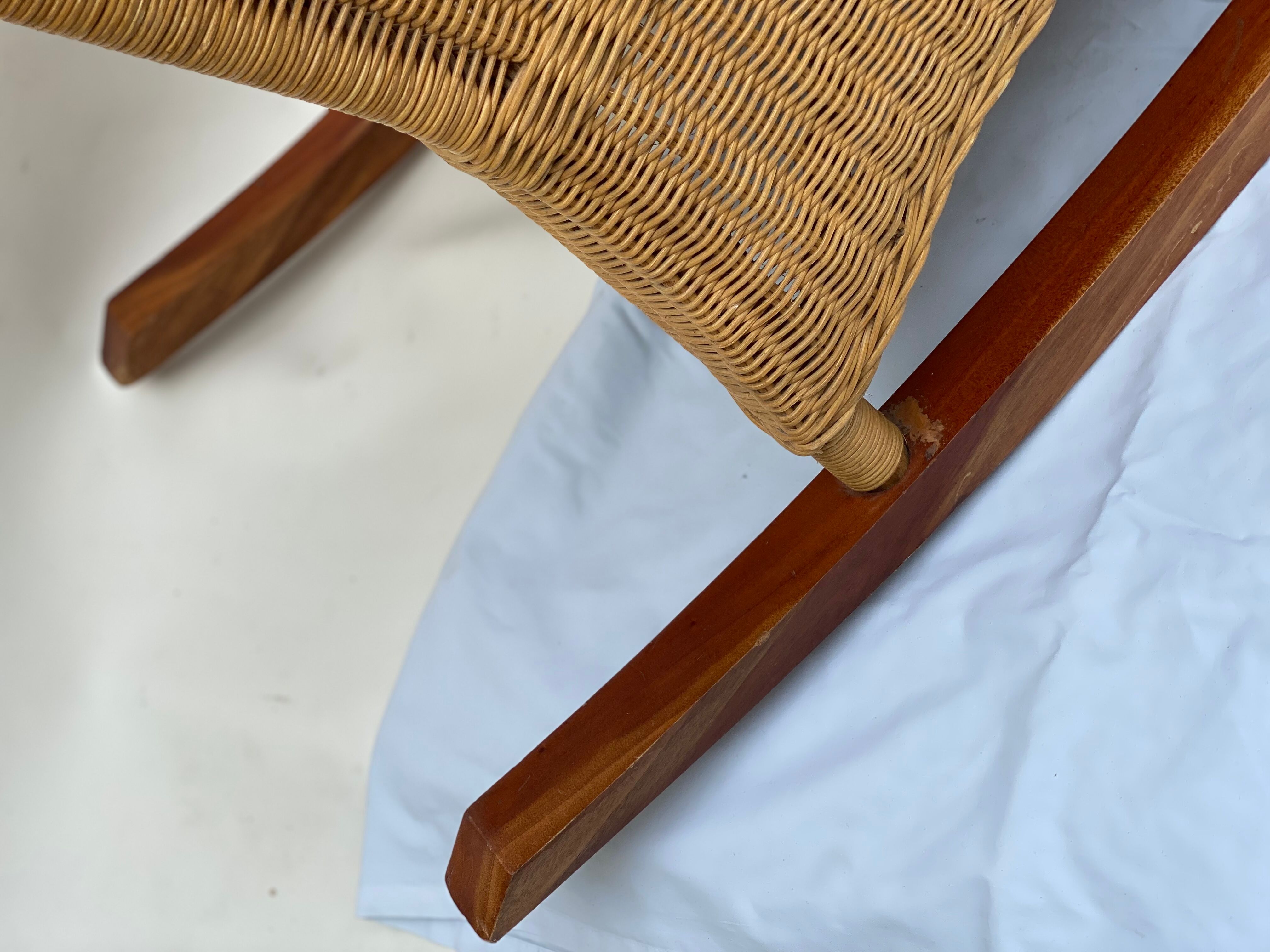 Vintage rotan and teak rocking chair