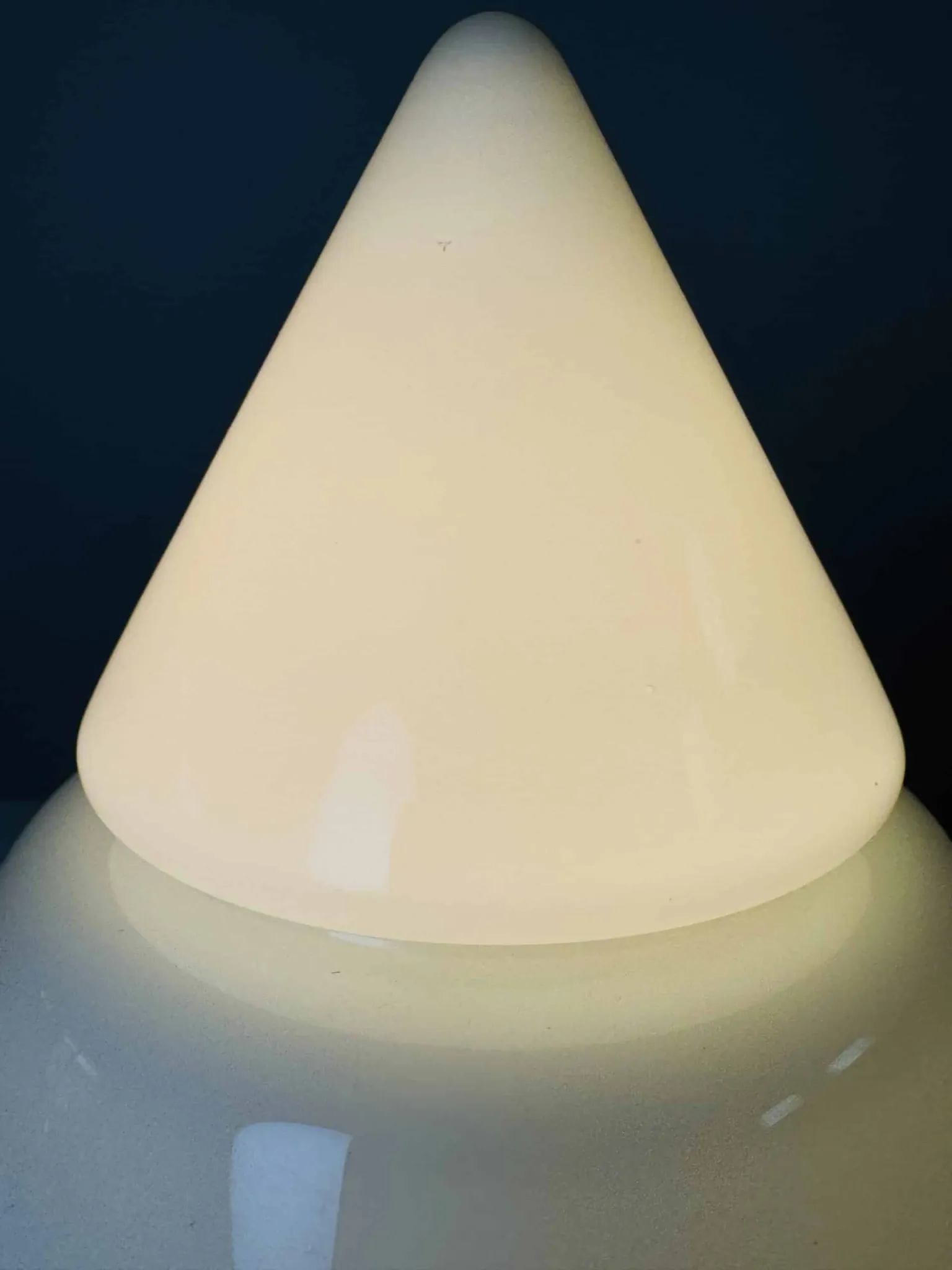 D-2133 Kilimanjaro Table Lamp By Sergio Asti For Raak Amsterdam, The Netherlands, 1978
