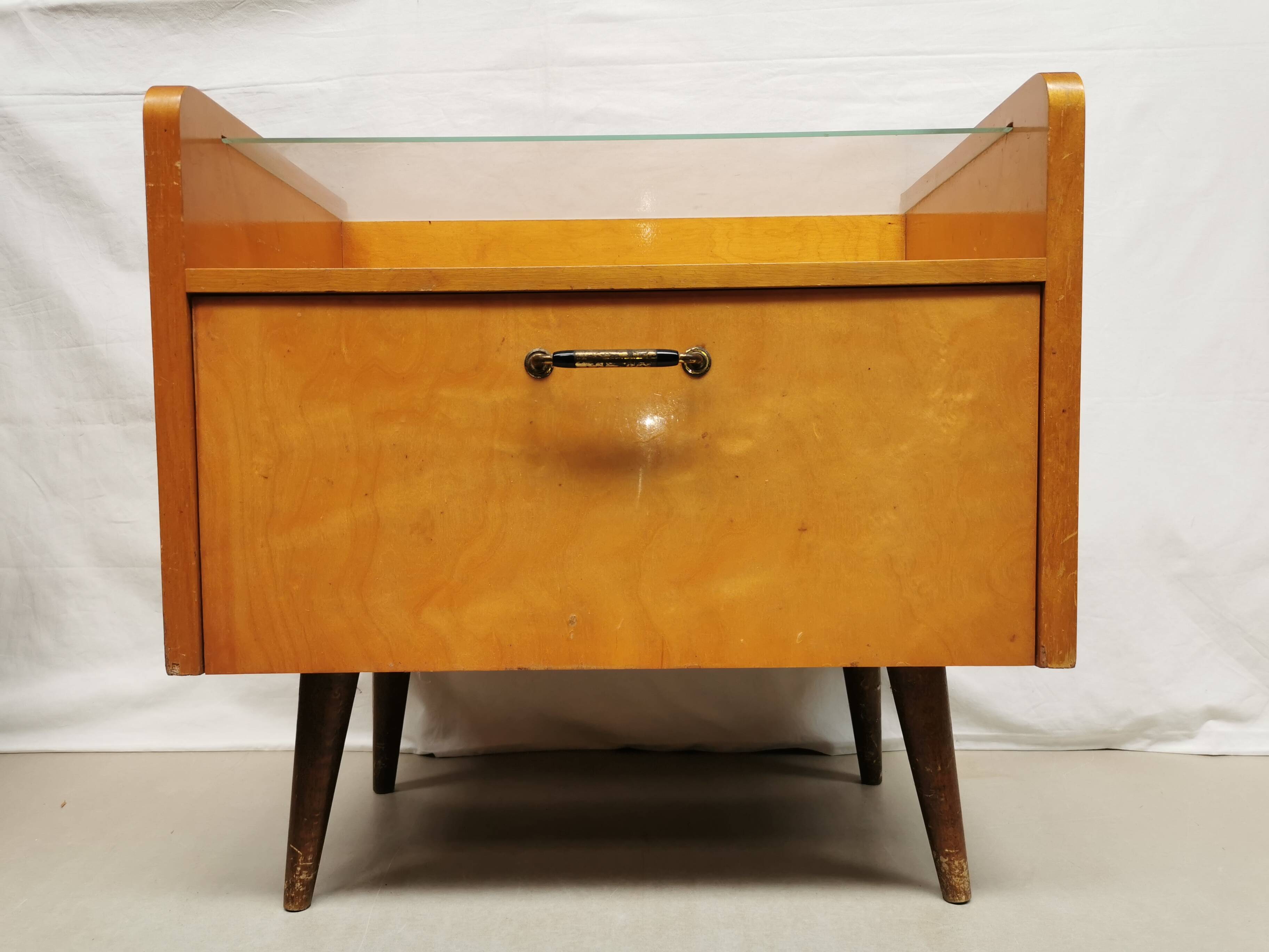 Pair of vintage bedside tables / sofa end tables from the 50s and 60s