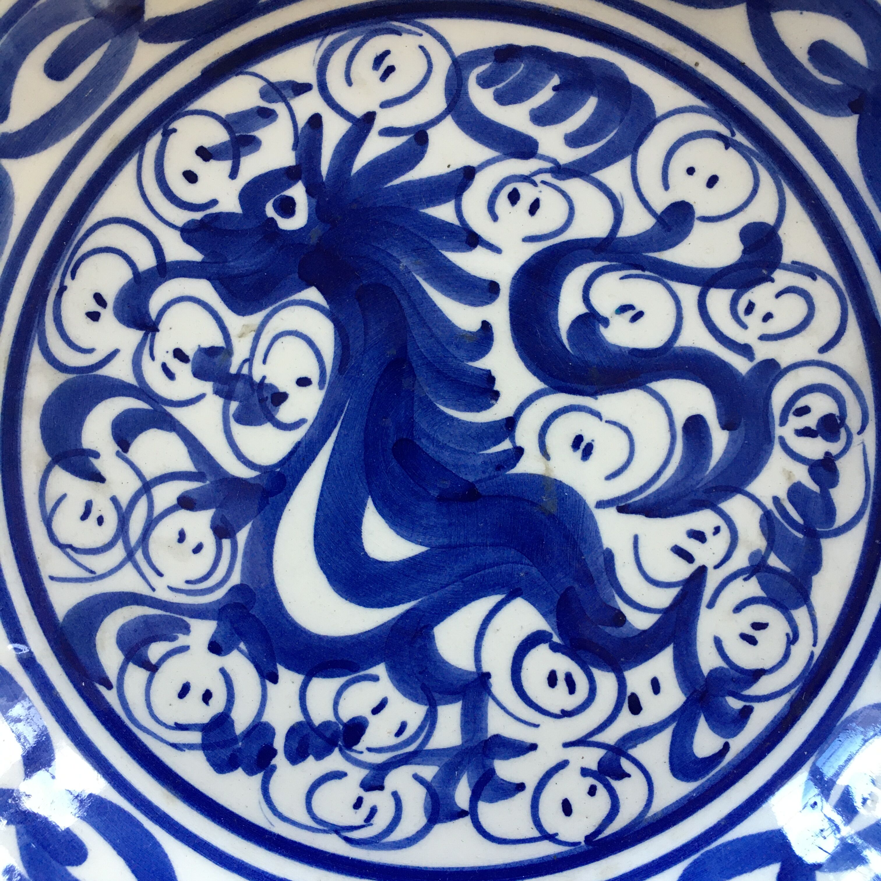 Blue dragon decor pocket emptier