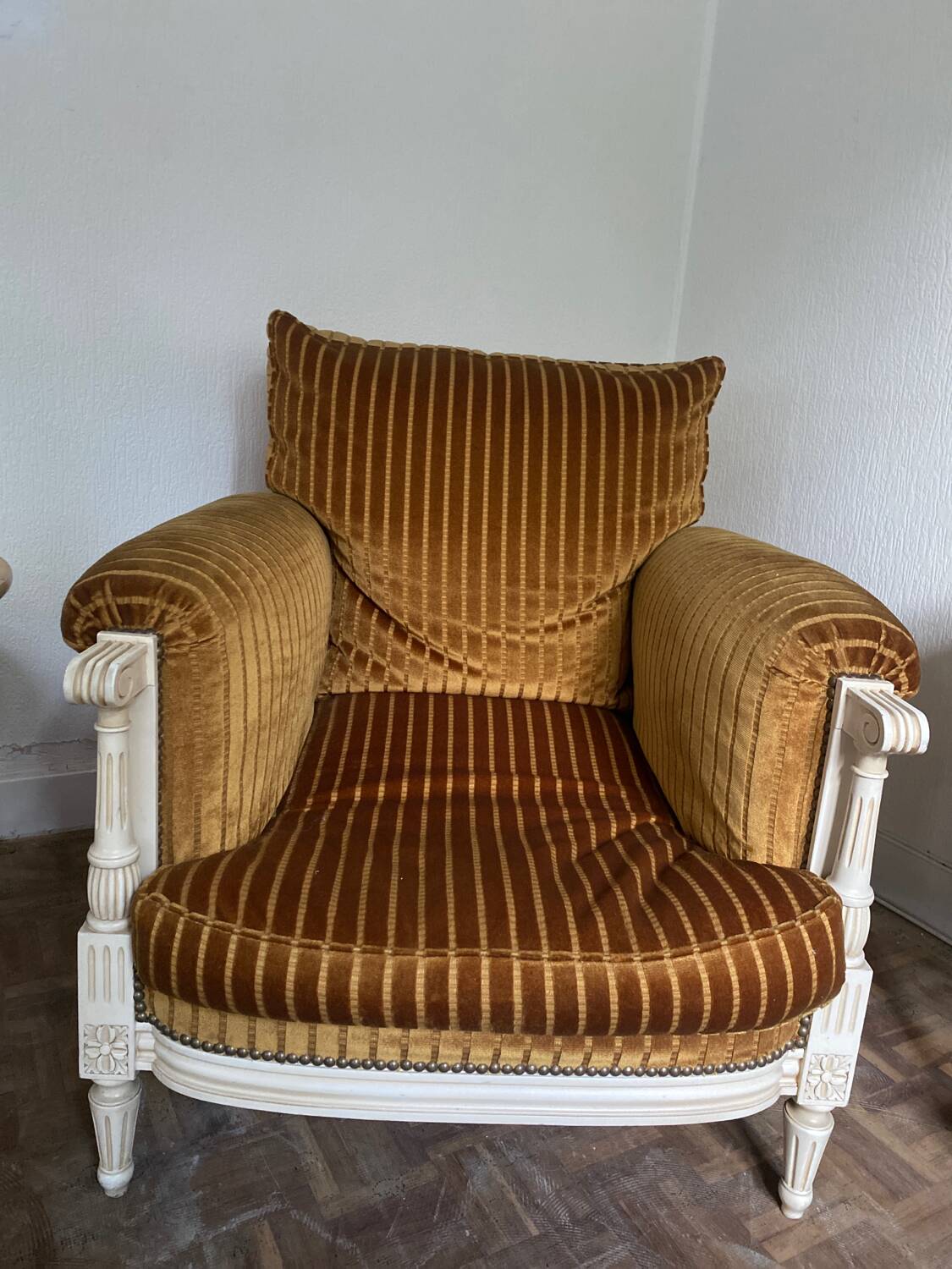 Mustard yellow velvet armchair