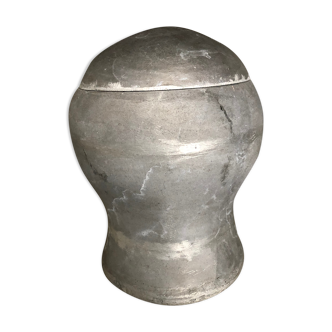 Vase contemporain en béton avec couvercle, originaire des Pays-Bas