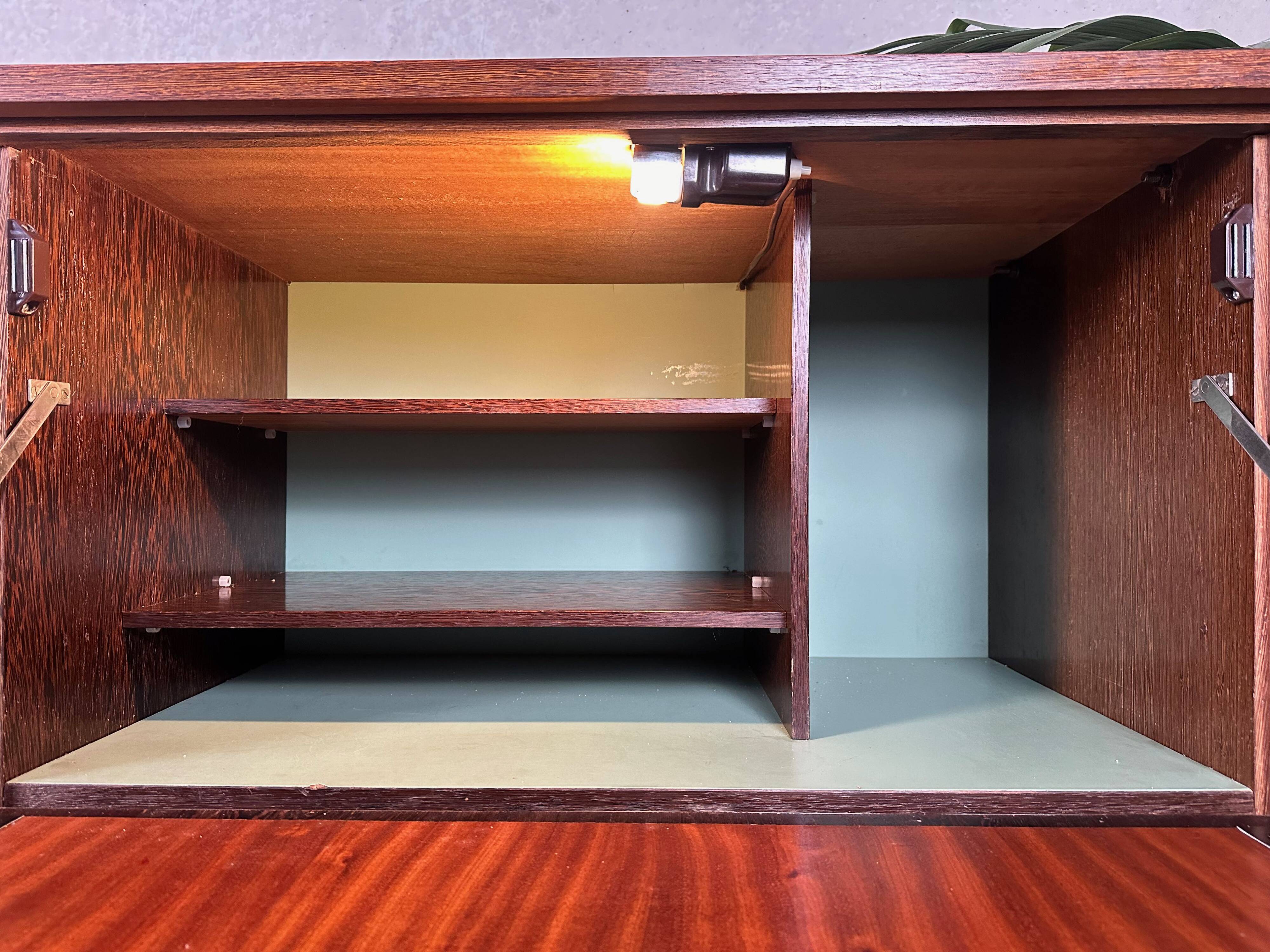 Vintage XL highboard – wenge