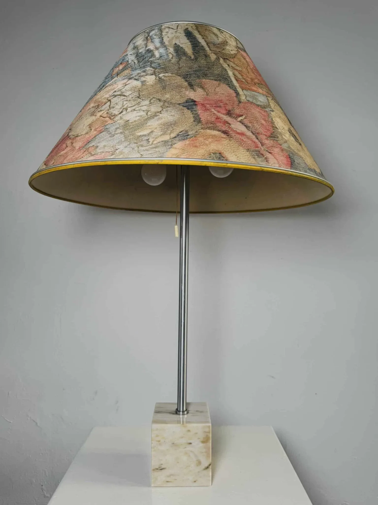 Lampe de table D-2153 par Raak Amsterdam, Pays-Bas, 1968
