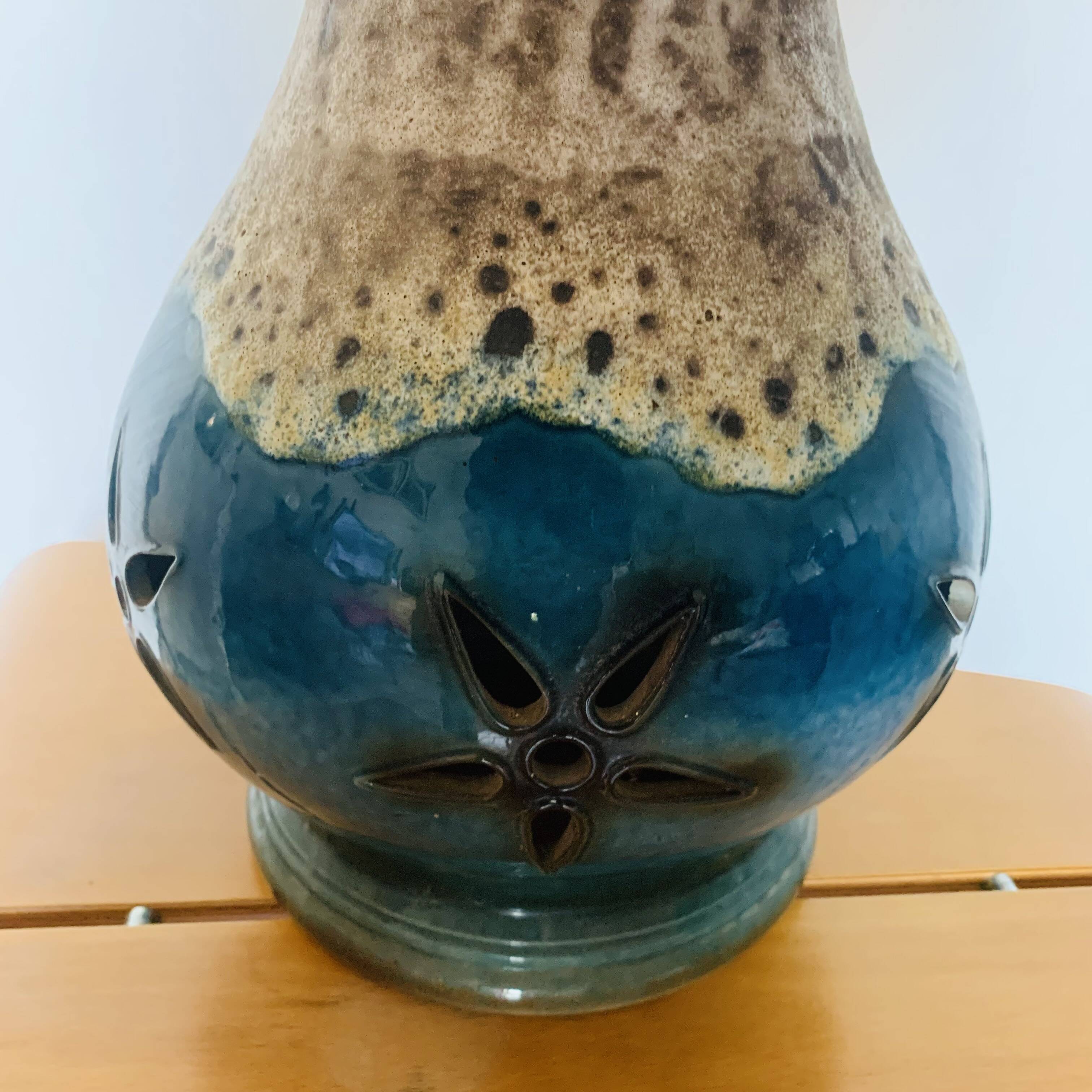 Vintage ceramic lamp