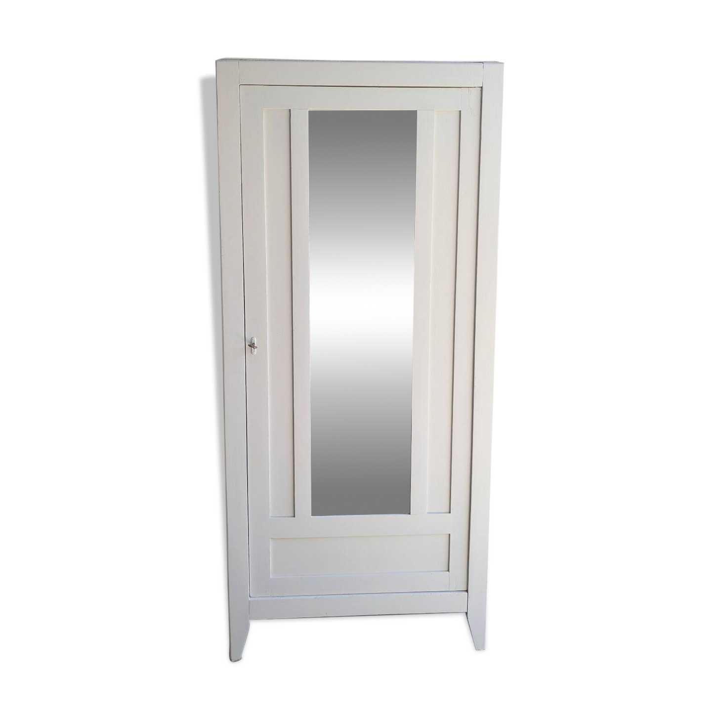 Parisian one-door wardrobe