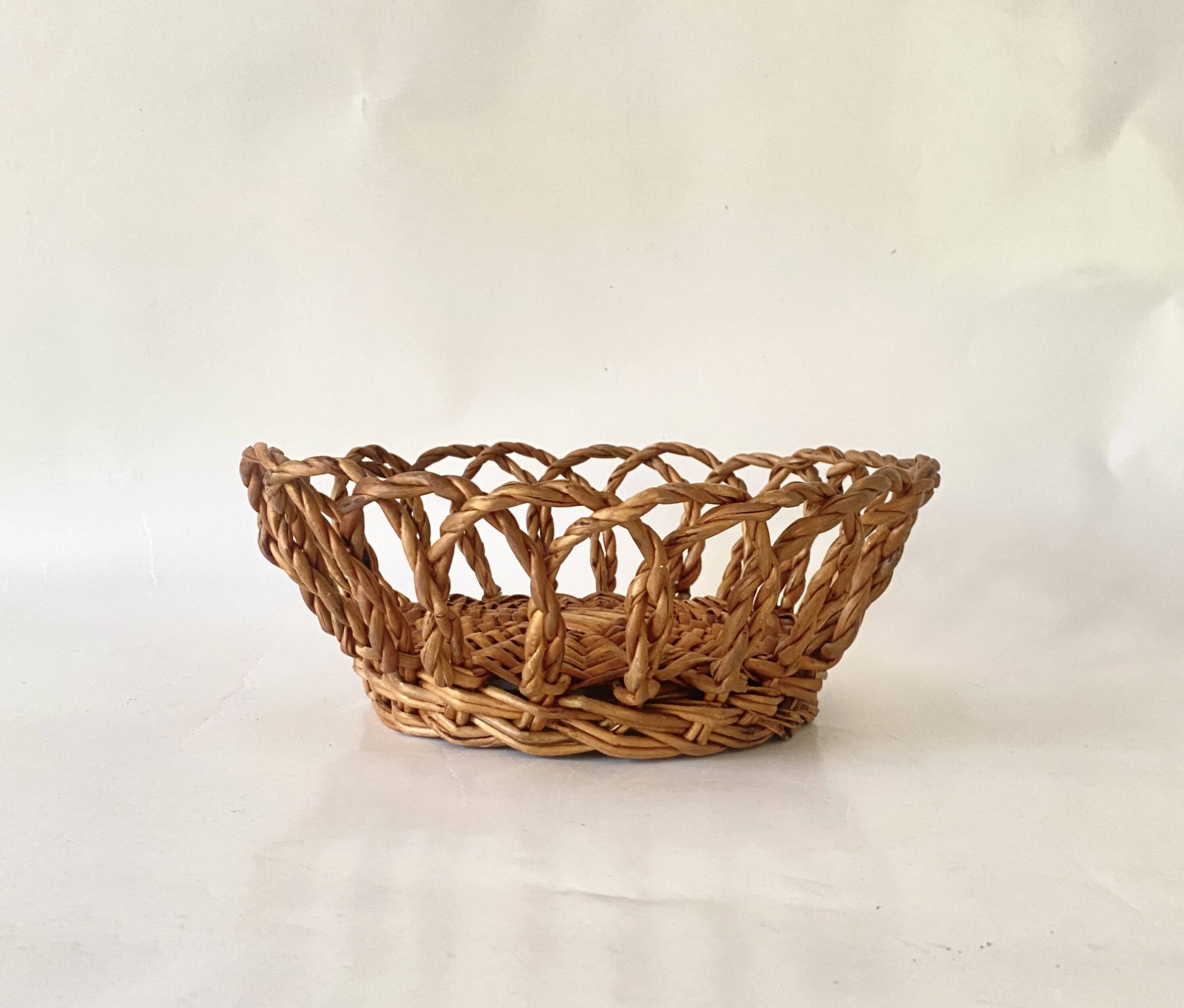 Woven wicker basket