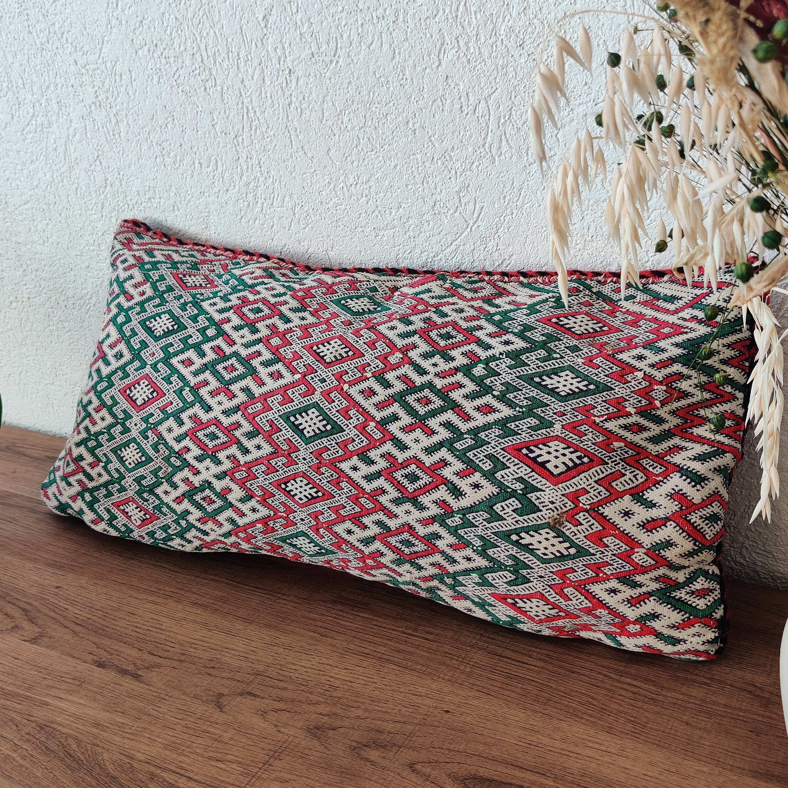 Moroccan Kilim Cushion Vintage green and red
