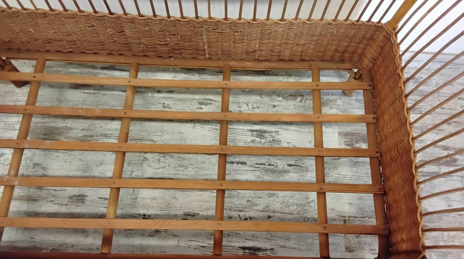 Vintage rattan children's bed