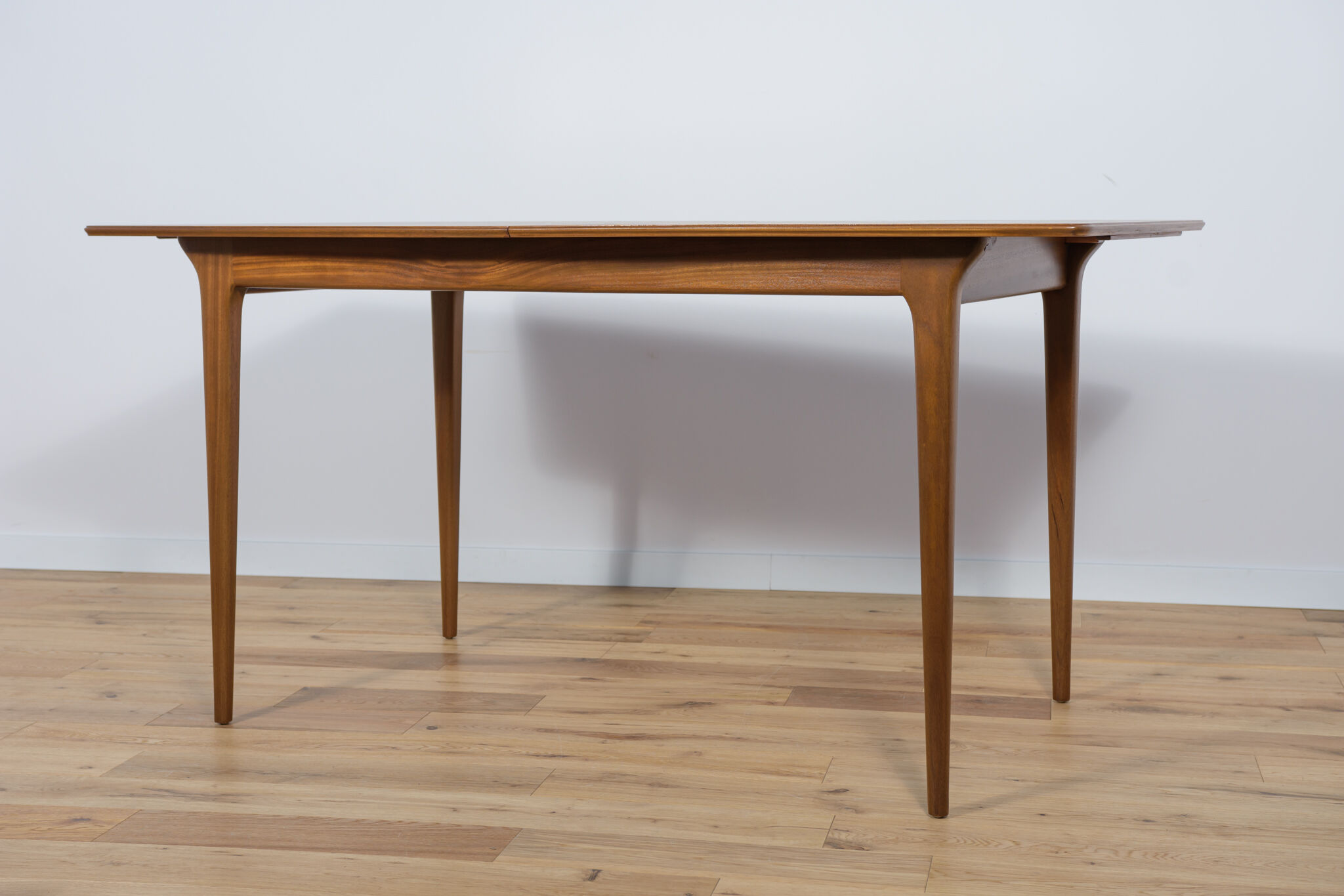 Mid-century teak extendable dining table from Mcintosh, 1960s