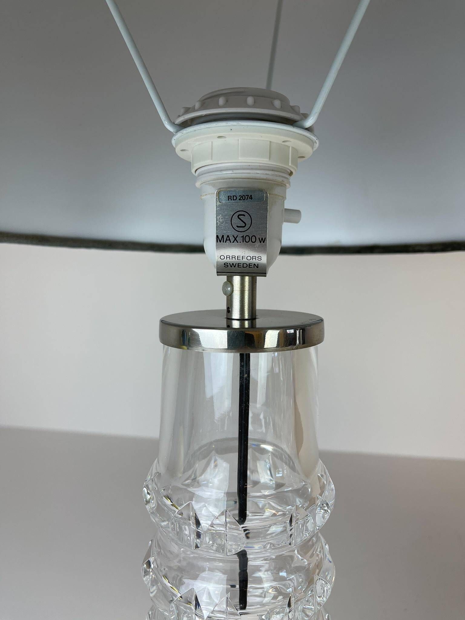 Pair of mid-century crystal lamps by Carl Fagerlund for Orrefors Sweden, 1970s.