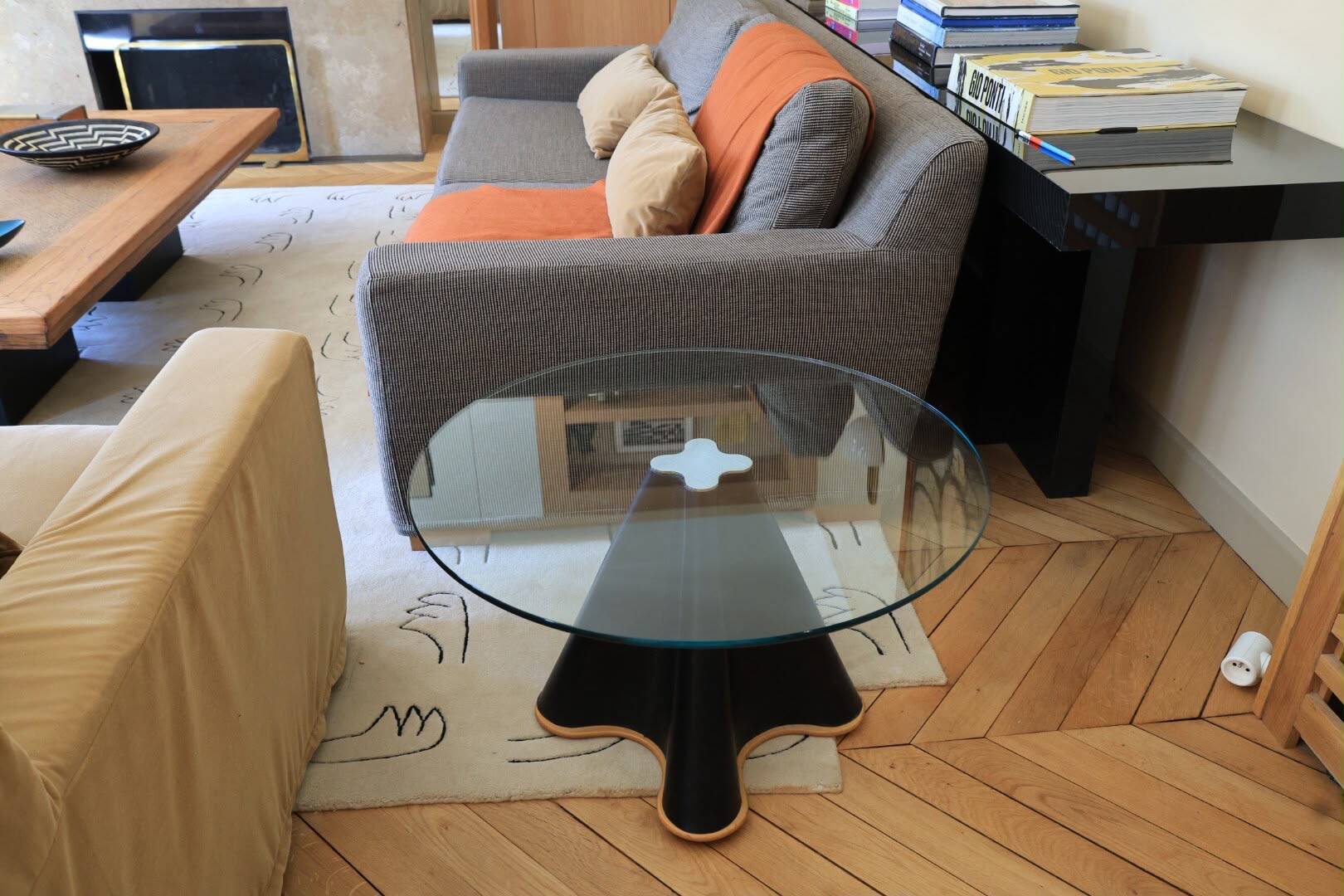 Paire de table d’appoints Trébol par Oscar Tusquets