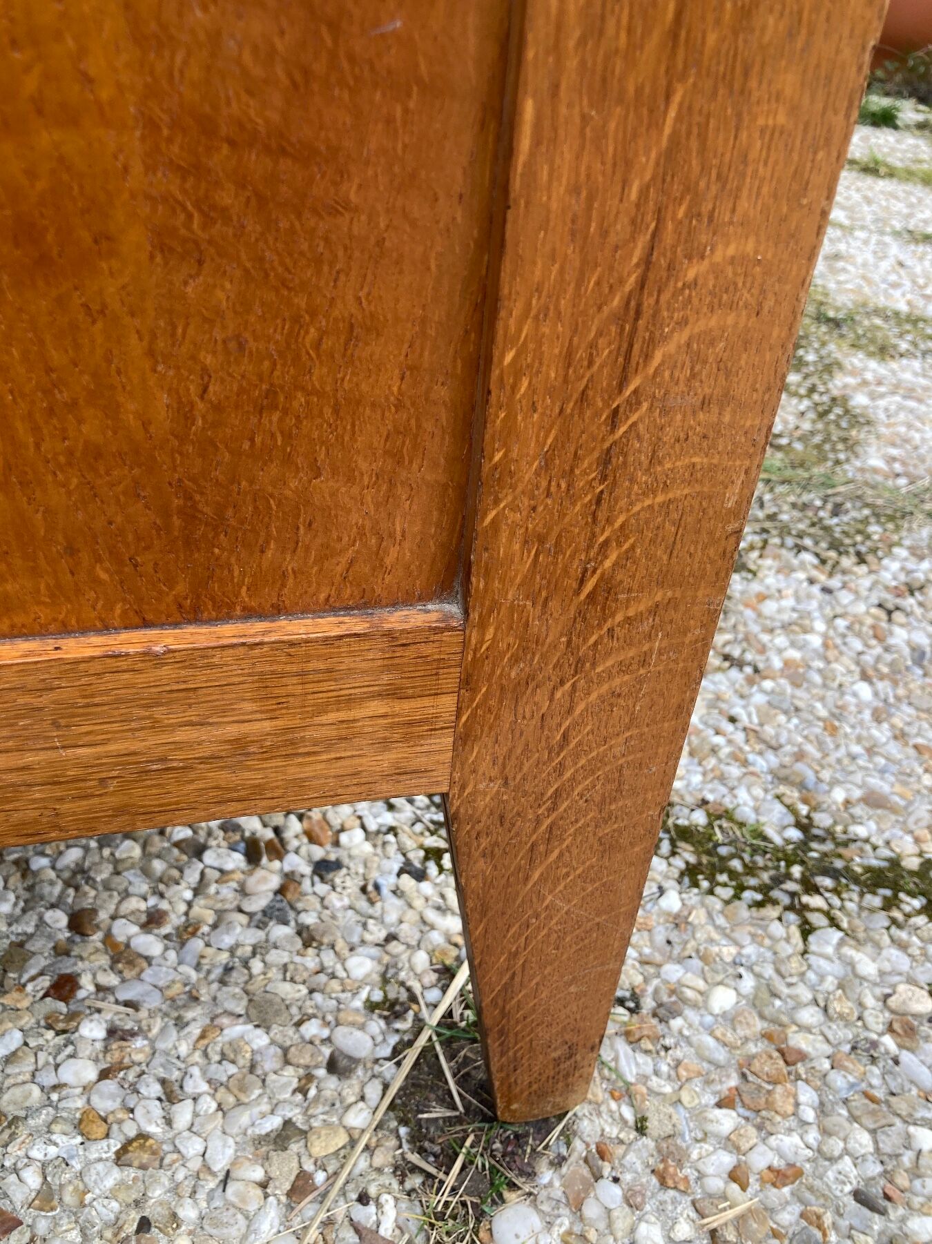 Vintage knitted bonnet feet compass