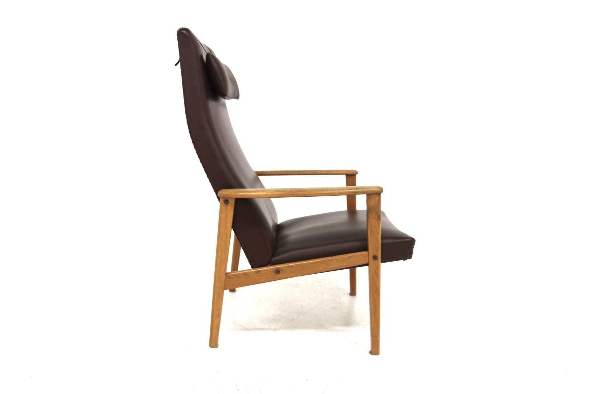 Scandinavian armchair in skai Sweden 1960