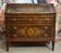 Commode secrétaire scriban style Louis XV à abattant, en bois précieux