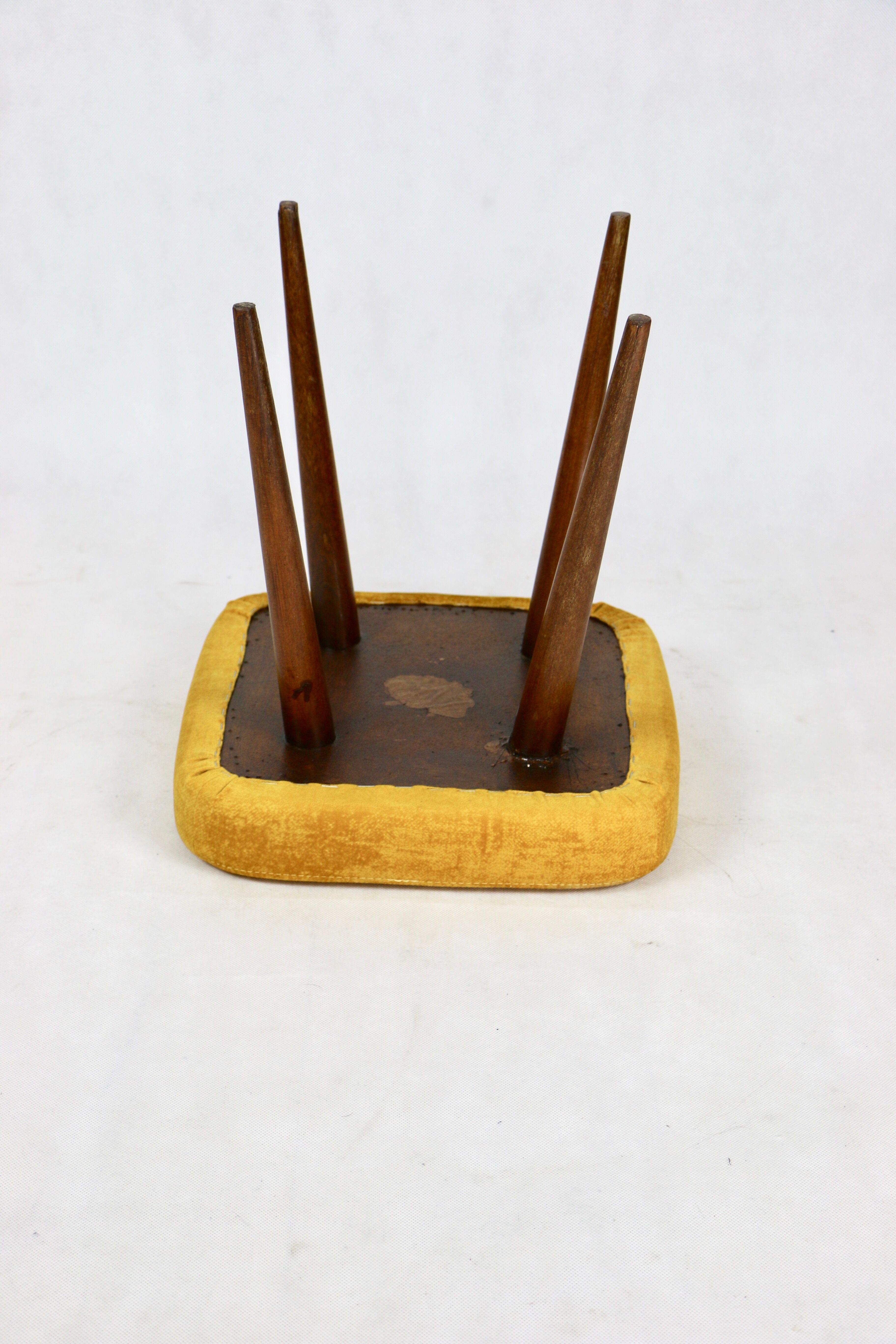 Vintage yellow chameleon stool, 1970s