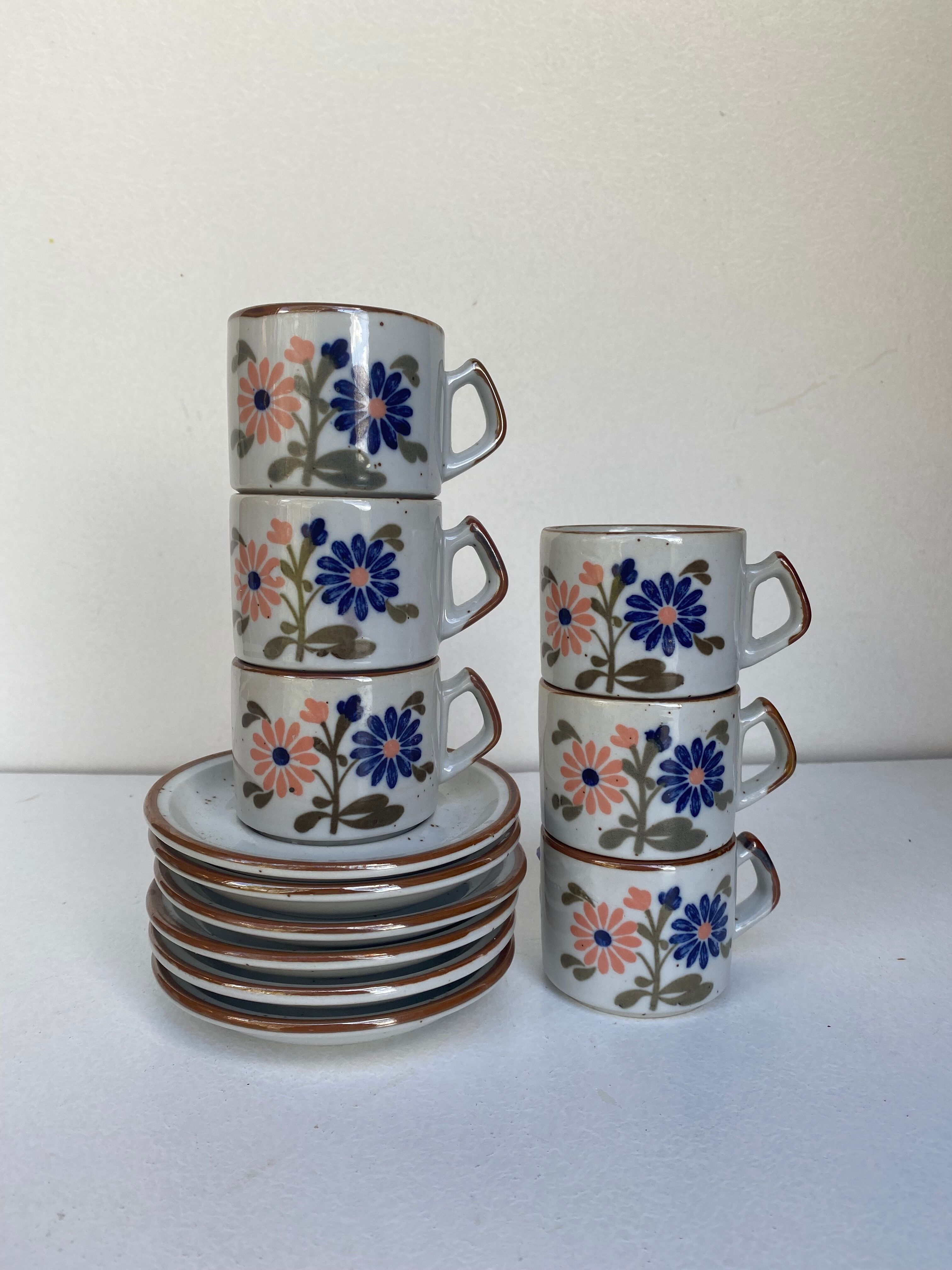 Vintage sandstone coffee cups