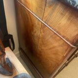 Louis Philippe chest of drawers in elm veneer